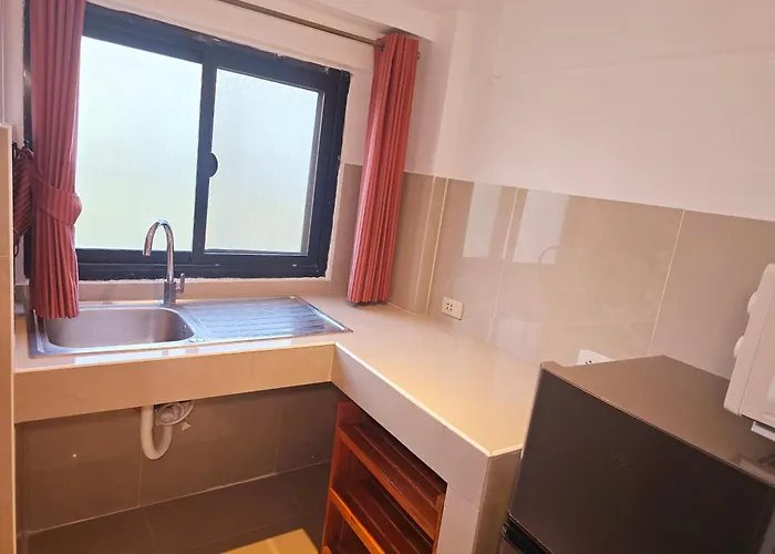 Apartment Old Sрice 2 Urban Oasis Mrt